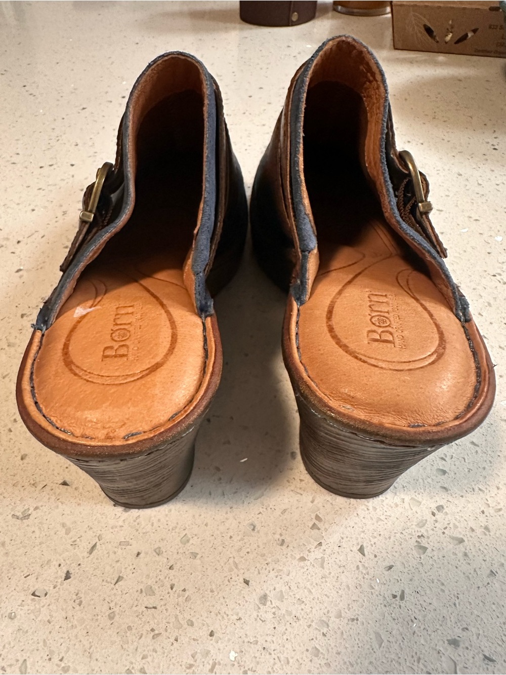 Born Blue Suede Leather Clogs Mules Double Buckle Slip On Heels Shoes Women’s 8 - Picture 6 of 15